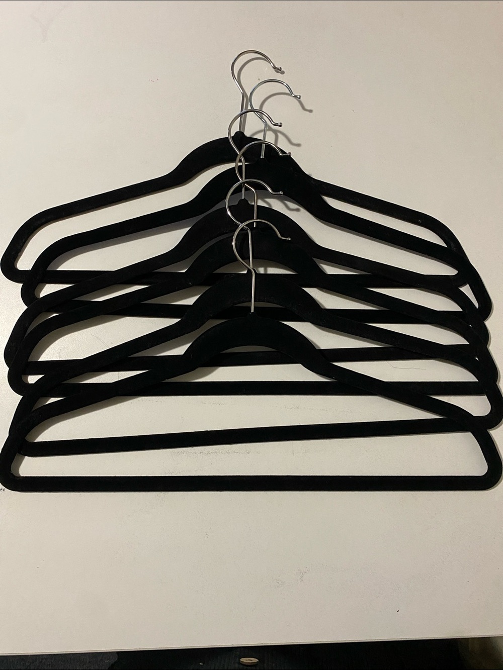 6 Black Velvet Non-Slip Coat Hangers - Pack